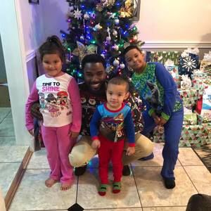 Meet your Posher, Antonious